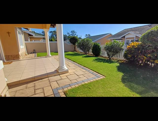 3 BEDROOM TOWNHOUSE SOLD IN MOUNT EDGECOMBE